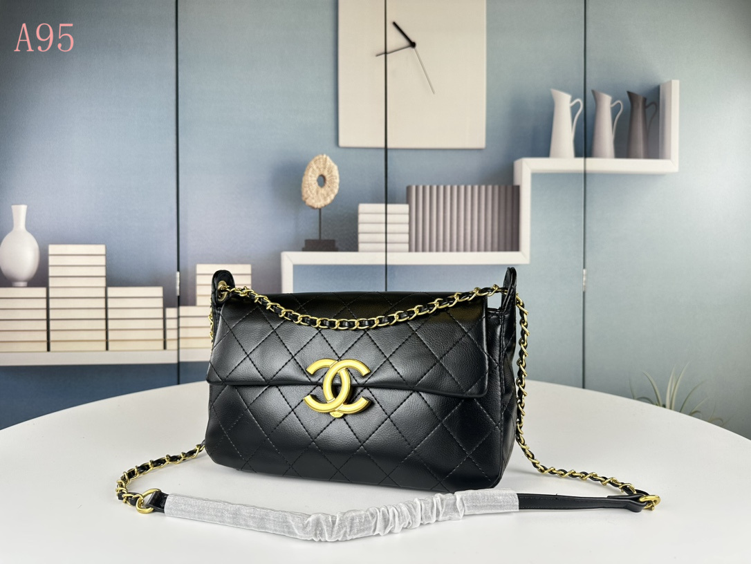 Chanel Bags AAA 050